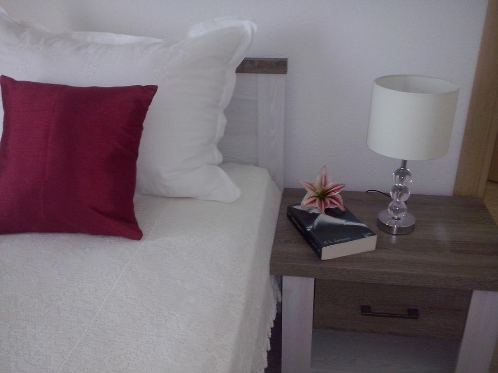 Apartments Blue Lagoon Трогір Екстер'єр фото