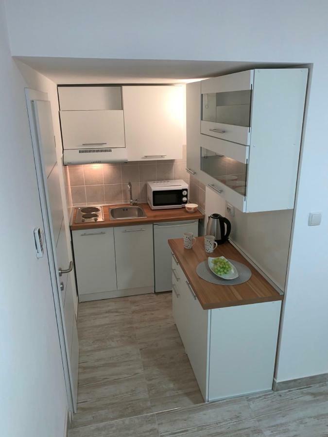 Apartments Blue Lagoon Трогір Екстер'єр фото